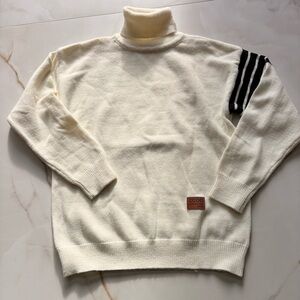 ccoo Men's Cream Turtleneck Sweater